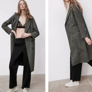 NEW Zara Wool Blend Oversized Double Breasted Long Houndstooth Coat Gray…